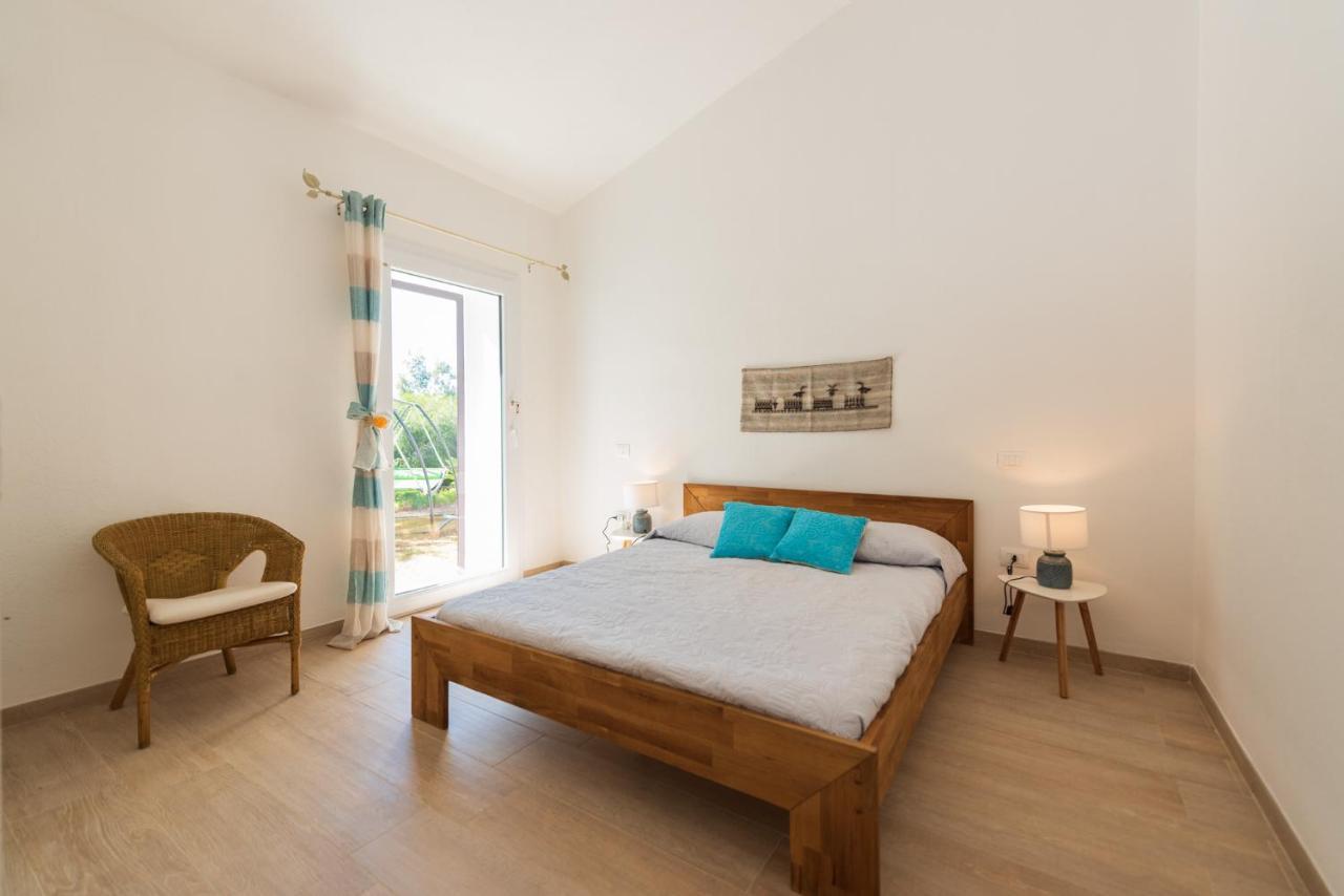 B&B Bithia Chia Zewnętrze zdjęcie